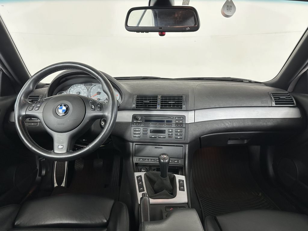 Used 2004 Black BMW Base image 9