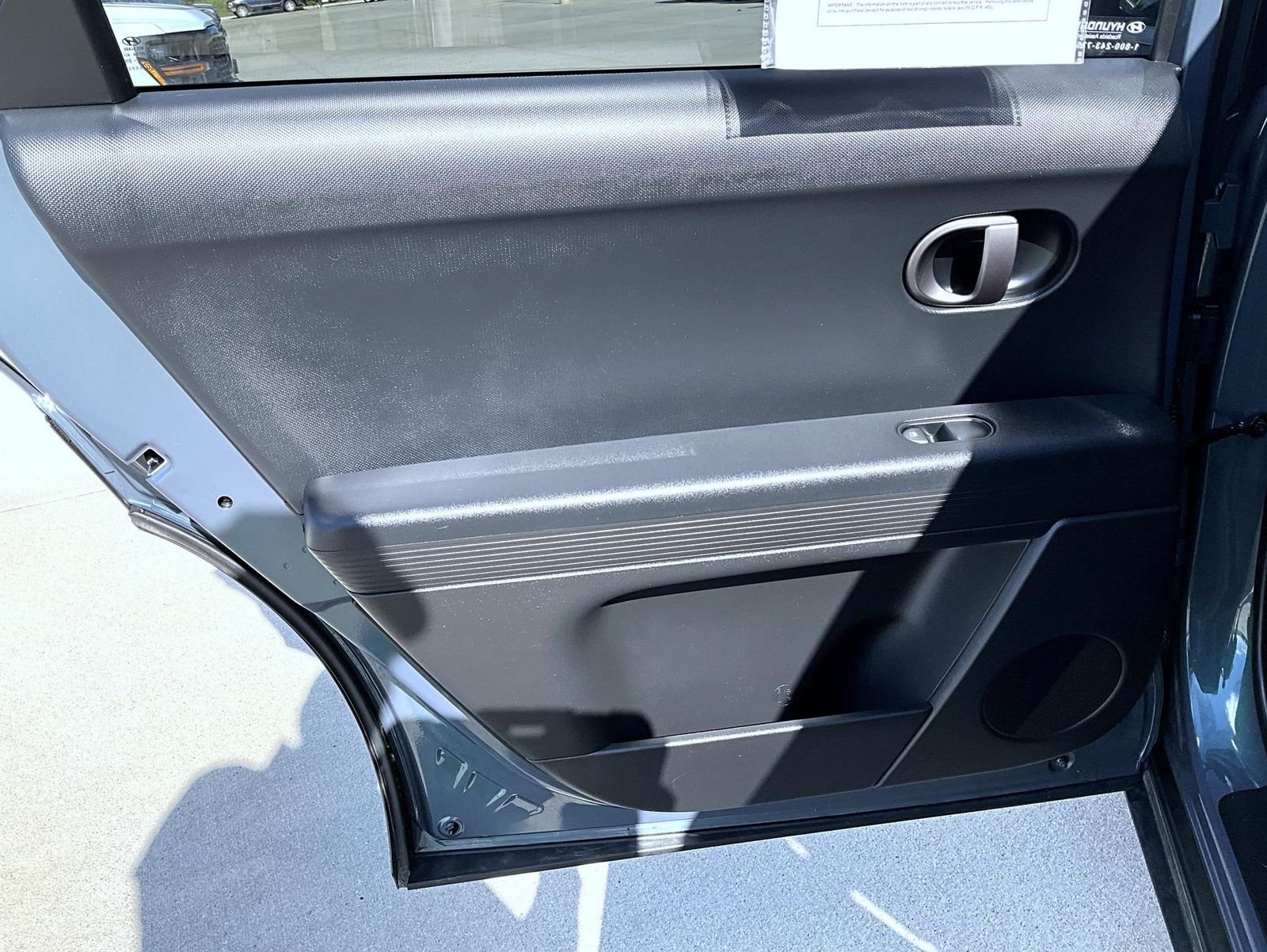 Used 2025 Green Hyundai SE image 21