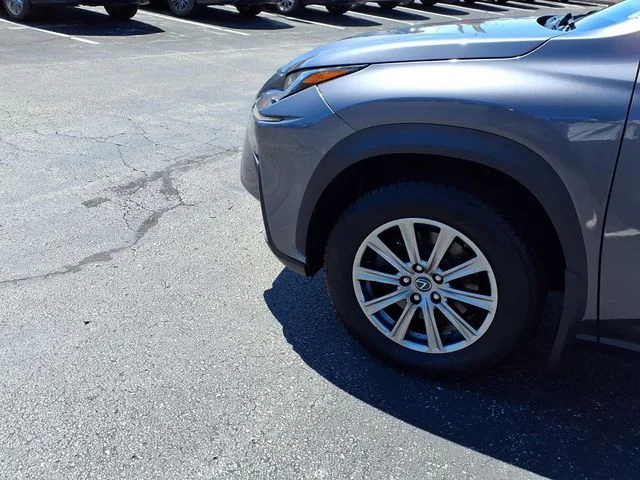 Used 2018 Gray Lexus  image 27