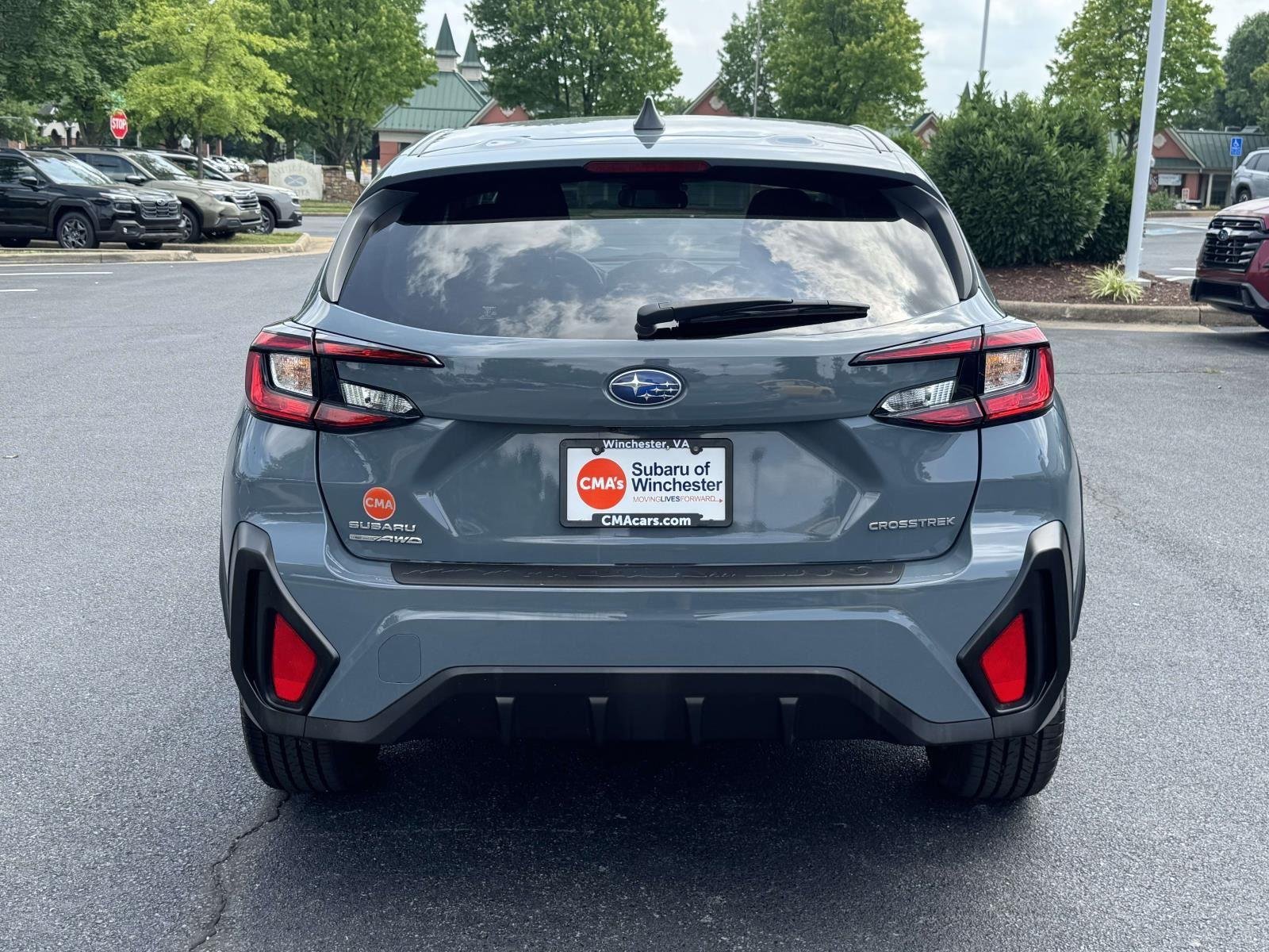 Used 2024 Offshore Blue Metallic Subaru 2.0I image 3