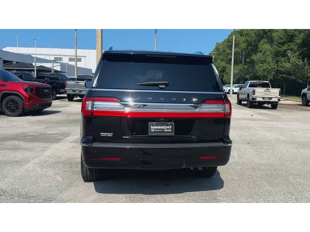 Used 2021 Black Lincoln Reserve image 7