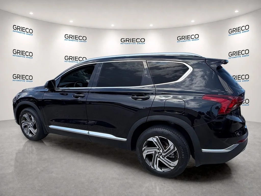 Used 2022 Black Hyundai SEL image 5