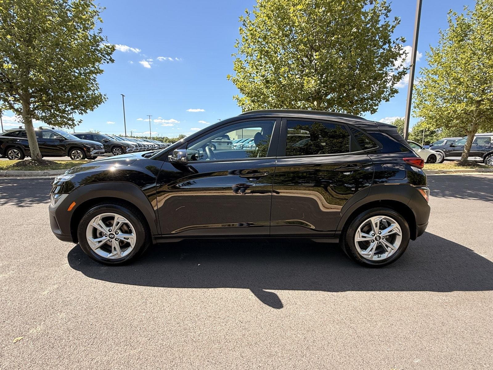 Certified Used 2023 Abyss Black Pearl Hyundai SEL image 7