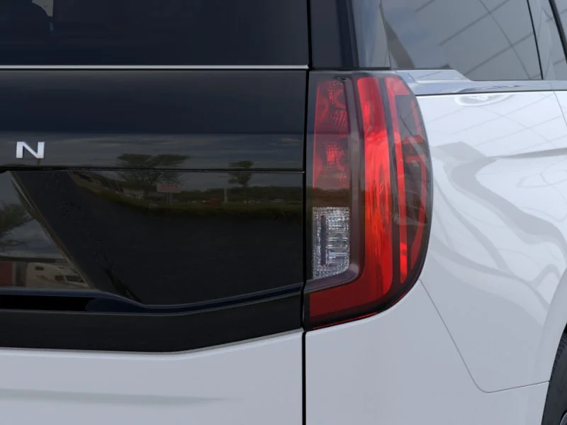 New 2026 Oxford White Ford Active image 21