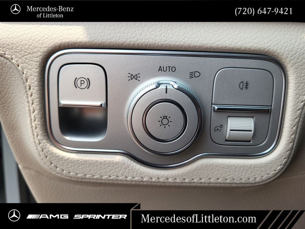 New 2026 MANUFAKTUR Alpine Grey Mercedes-Benz GLE 53 AMG® image 21