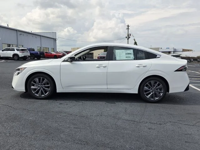 New 2026 White Nissan SL image 2