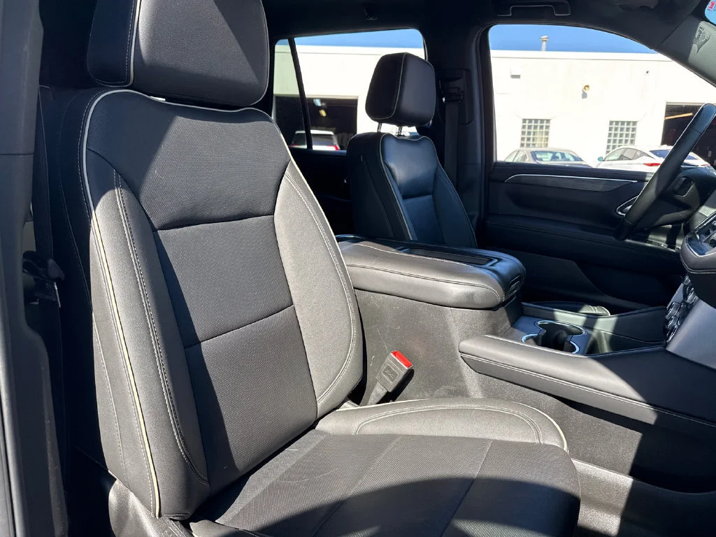 Used 2024 Summit White GMC SLT image 36