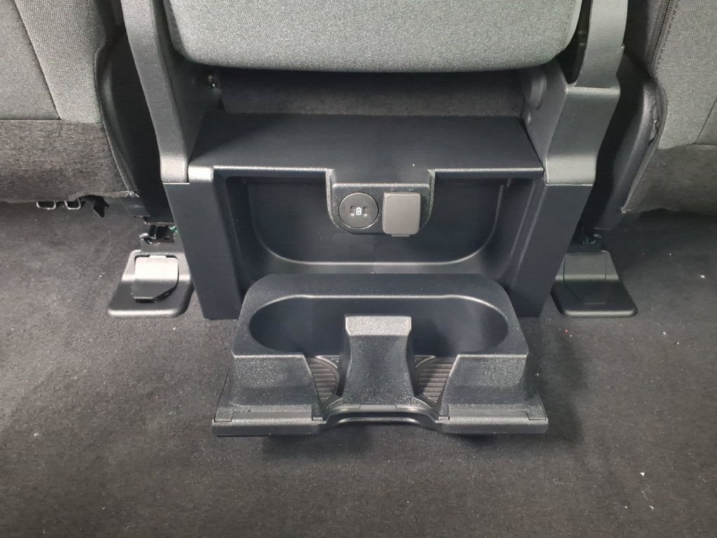 New 2027 Oxford White Ford F-250® XLT image 19