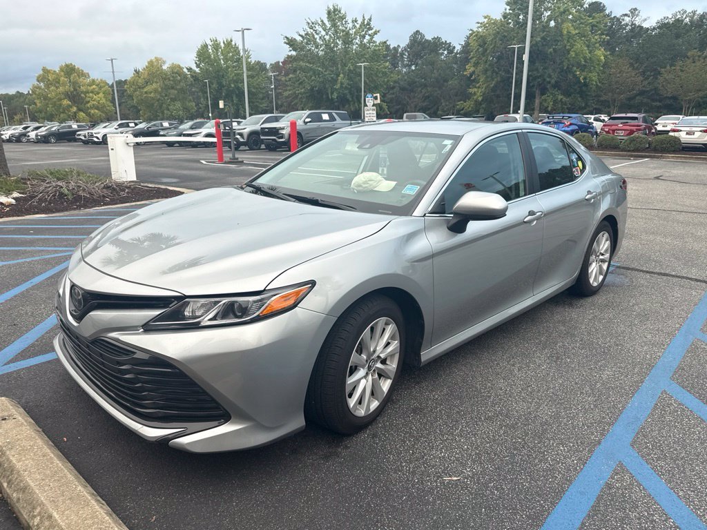 Used 2020 Silver Toyota LE image 4