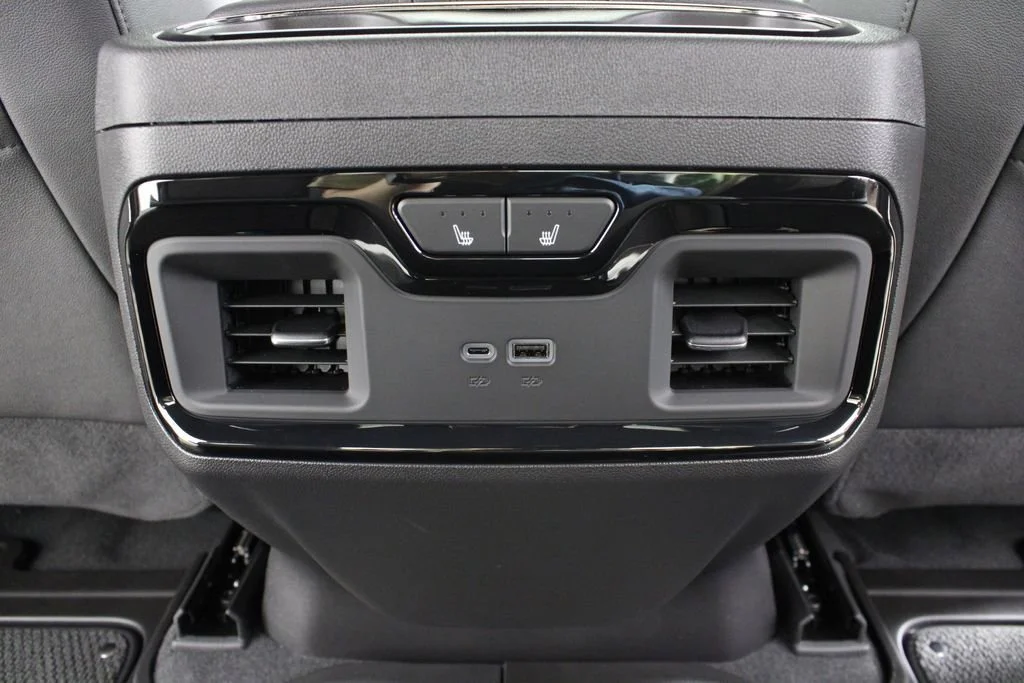 New 2026 Onyx Black GMC AT4 image 17
