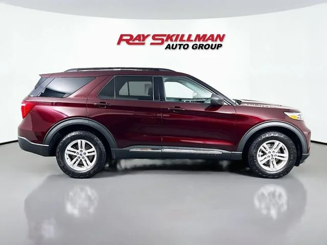 Used 2022 Red Ford XLT image 8