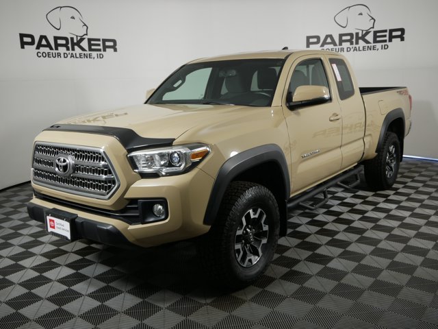 2017 Toyota Tacoma Extended Cab TRD Off-Road