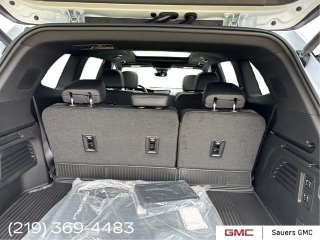 2026 GMC Acadia Denali - Photo 31