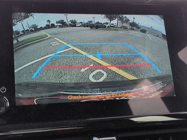Certified Used 2025  Toyota LE image 19