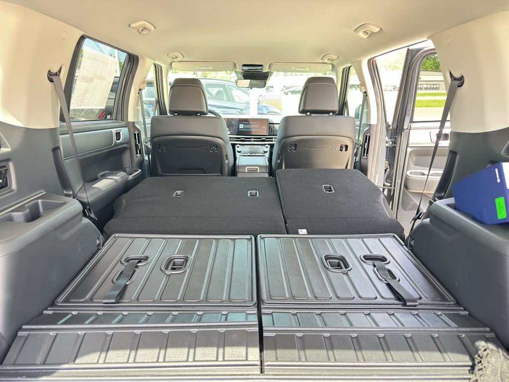 New 2026 Ecotronic Gray Hyundai SEL image 35