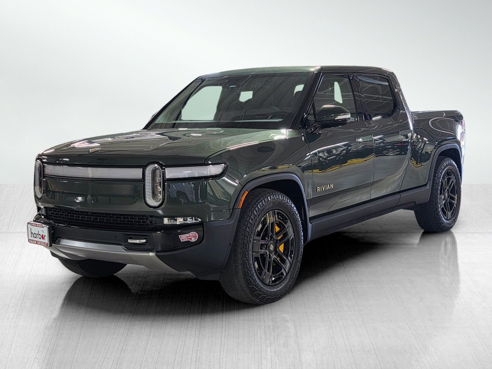 Used 2023 Forest Green Rivian Adventure image 3