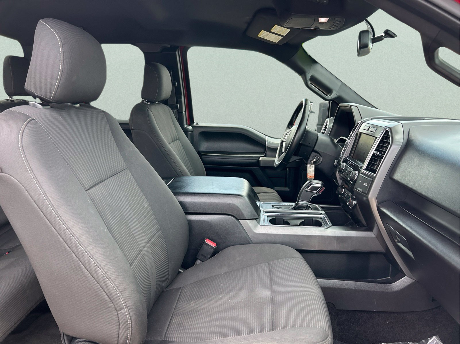 Used 2015 Red Ford XLT image 12