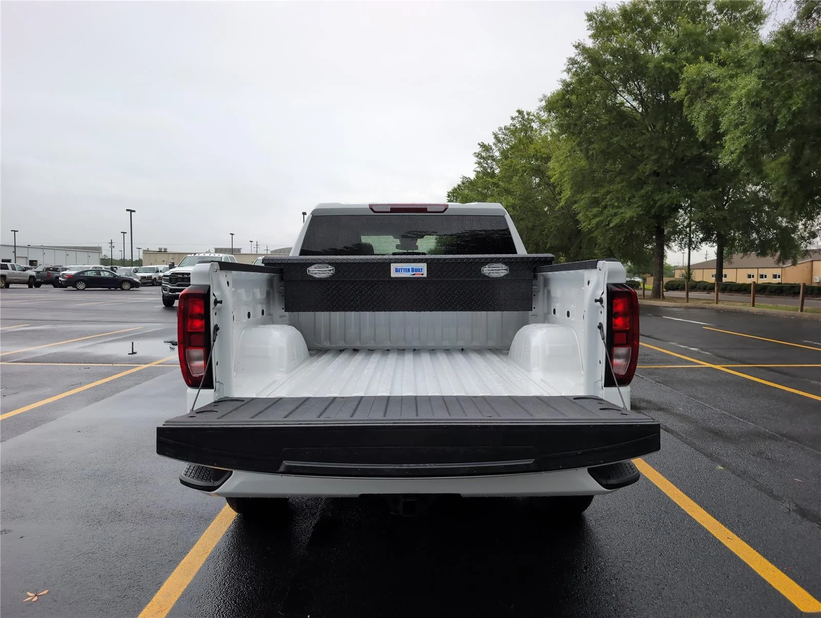 Used 2025 Summit White GMC Pro image 5