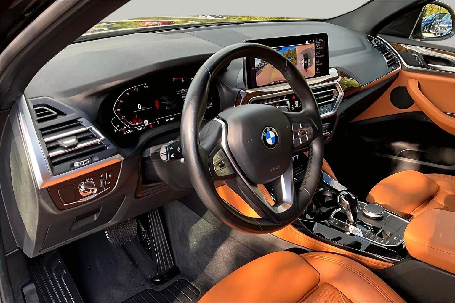 Used 2022 Jet Black BMW xDrive30i image 17