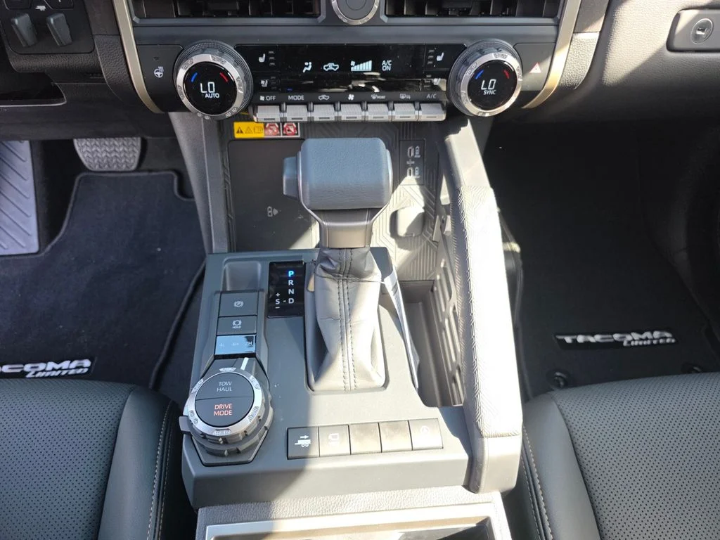 2026 Toyota Tacoma Limited - Photo 27