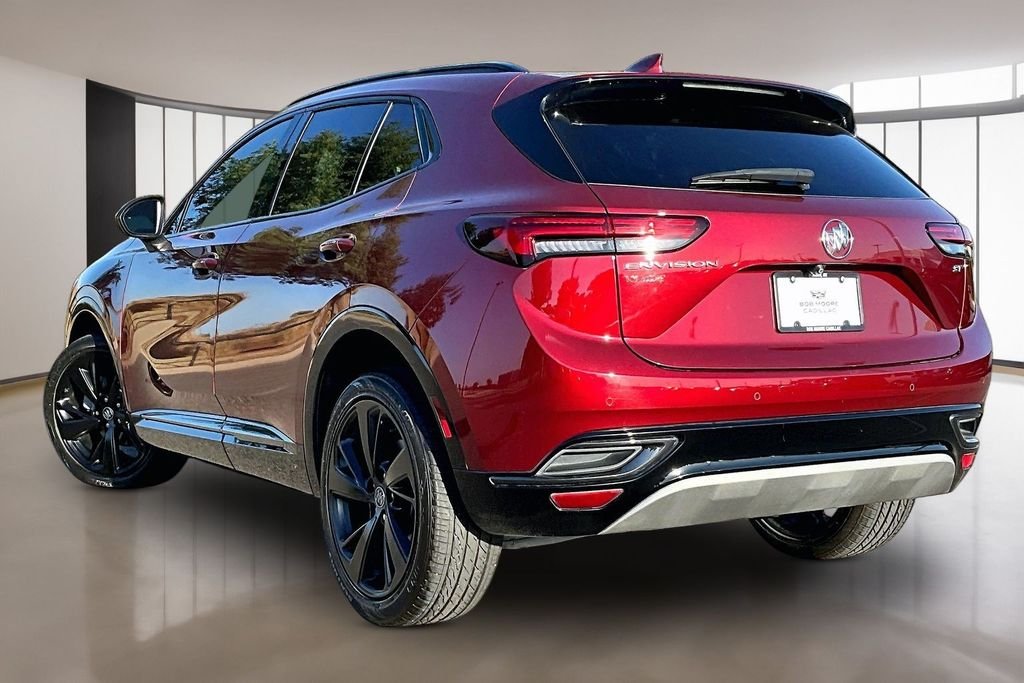 Used 2022 Red Buick Preferred image 12