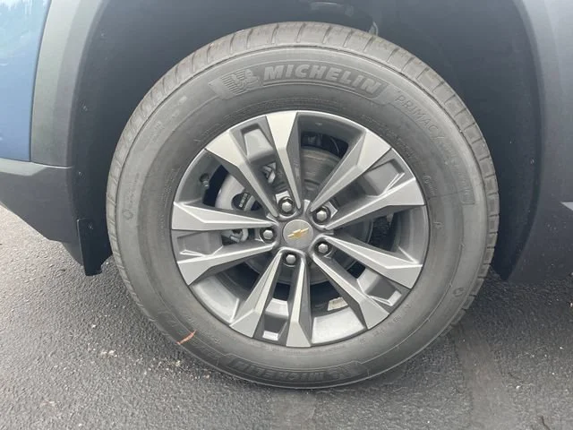 New 2027 Lakeshore Blue Metallic Chevrolet LT image 27