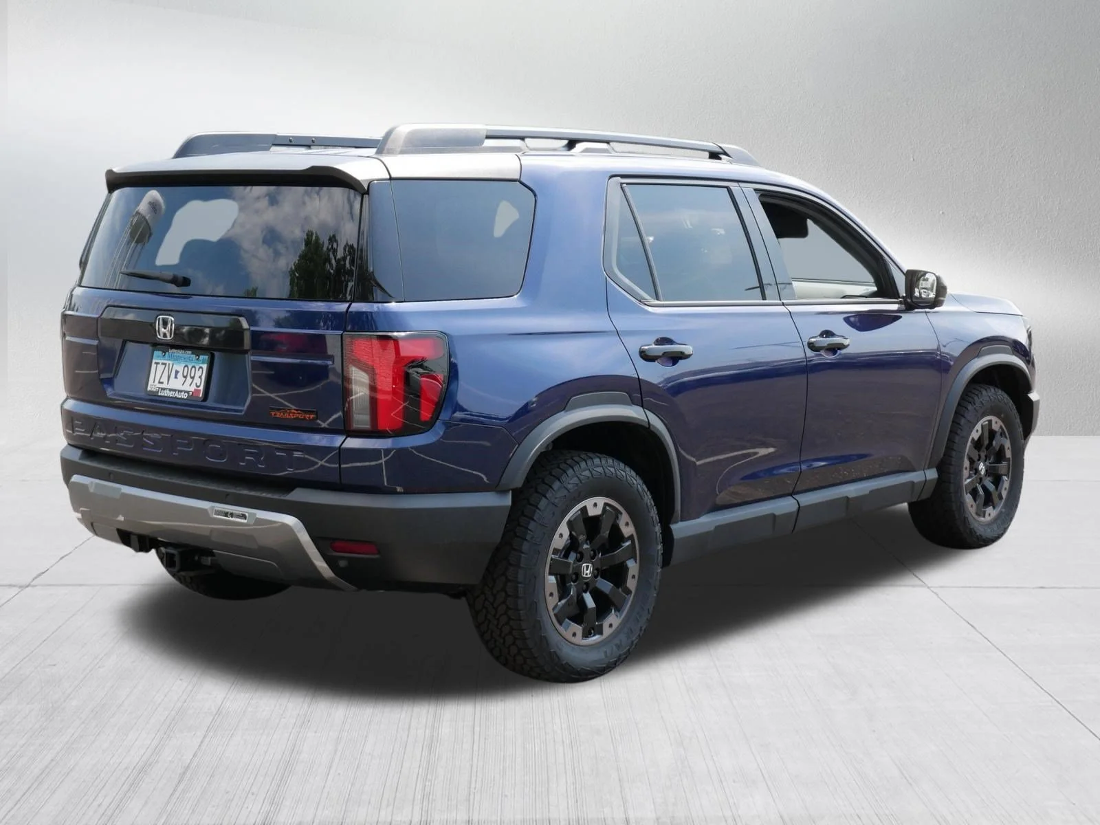 Certified Used 2026 Obsidian Blue Pearl Honda TrailSport Elite image 7