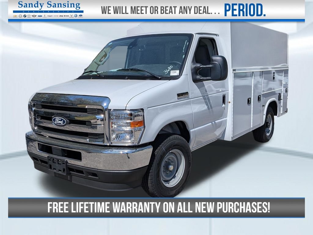2026 Ford E-Series SRW E-350 Super Duty 138 in WB's photo