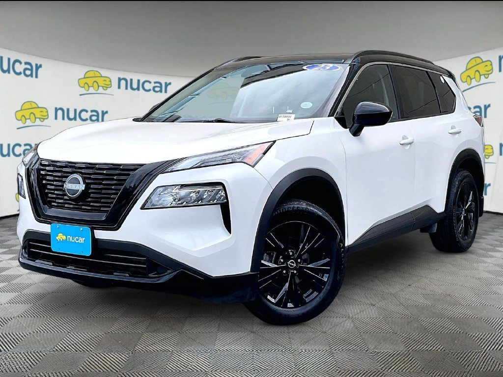 Used 2023 White Nissan SV image 3