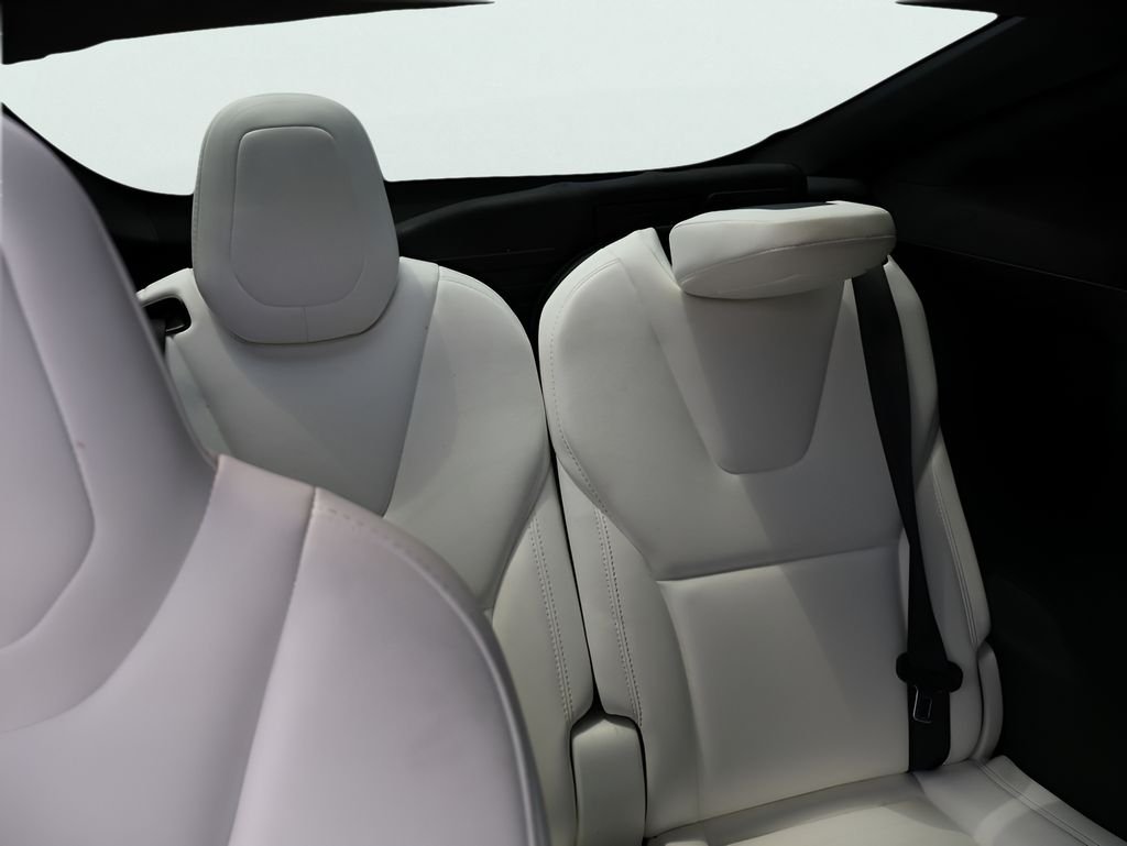Used 2020 Solid Black Tesla Long Range image 14