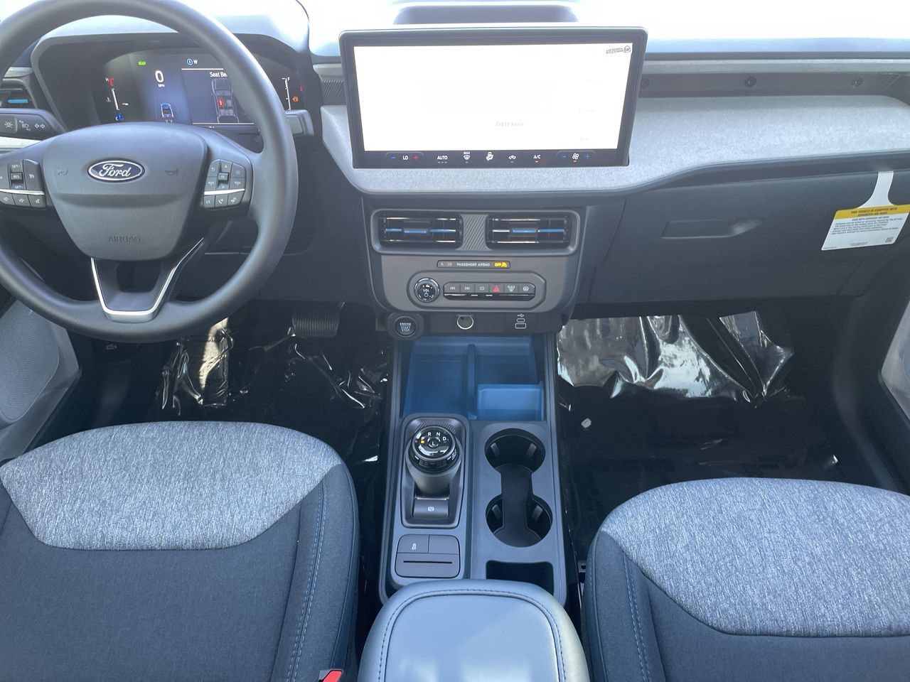 New 2026 Space White Metallic Ford XLT image 14