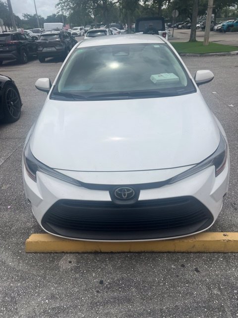 Certified Used 2024 Ice Toyota LE image 2