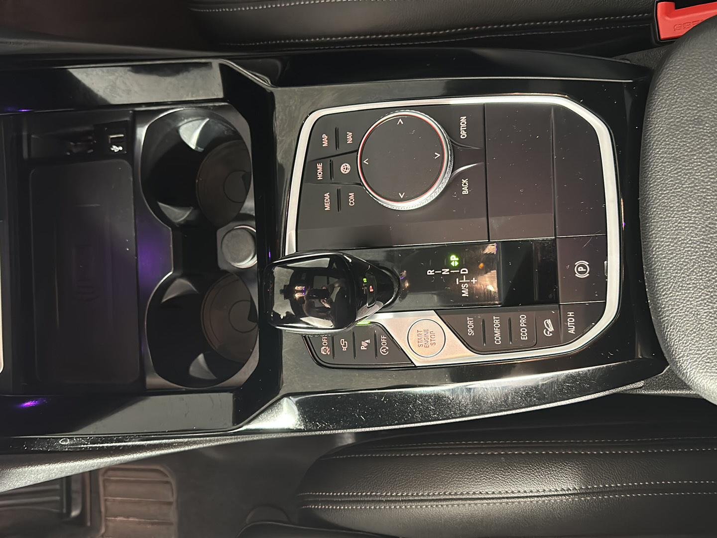 Used 2023 Dark Graphite Metallic BMW xDrive30i image 21