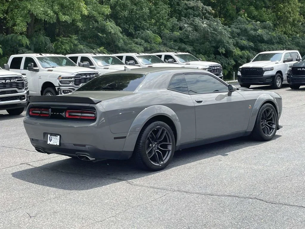 Used 2019 Gray Dodge R/T Scat Pack Widebody image 8