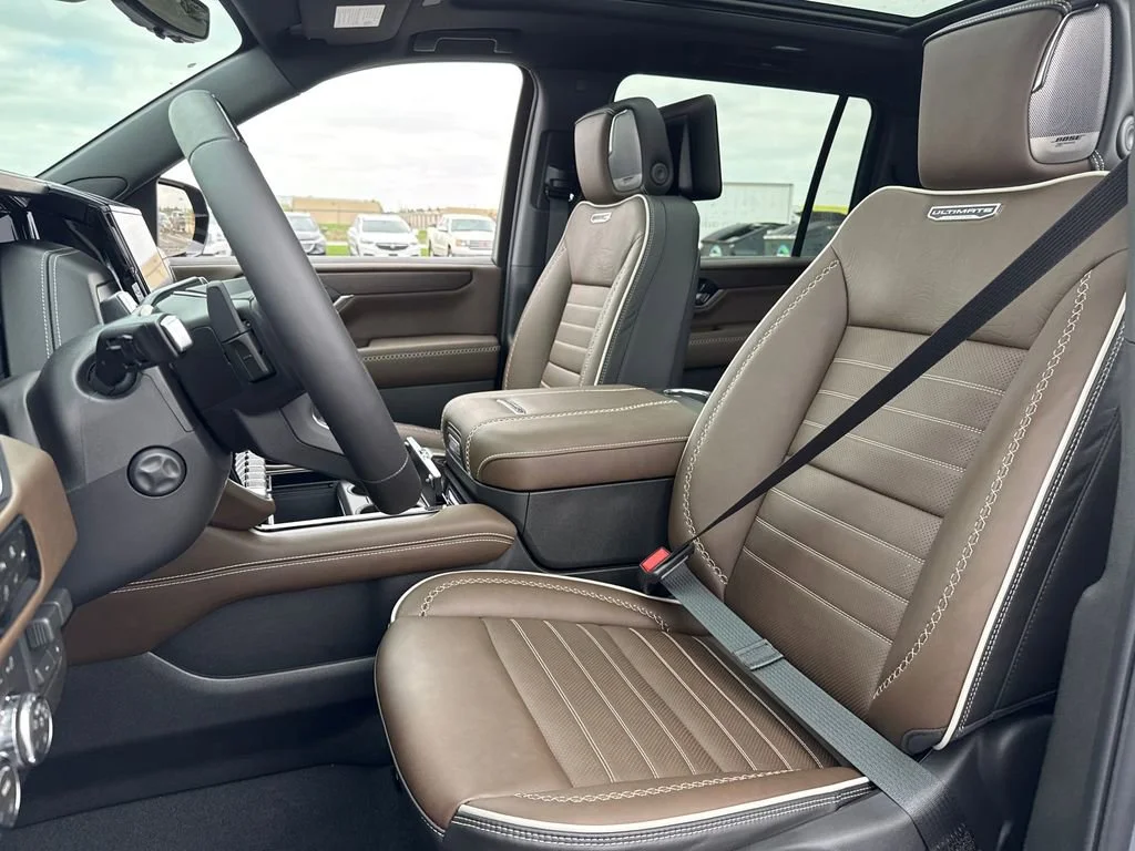 2026 GMC Yukon XL Denali Ultimate - Photo 17