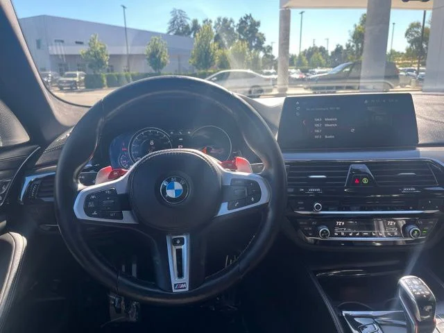 Used 2018 White BMW Base image 14