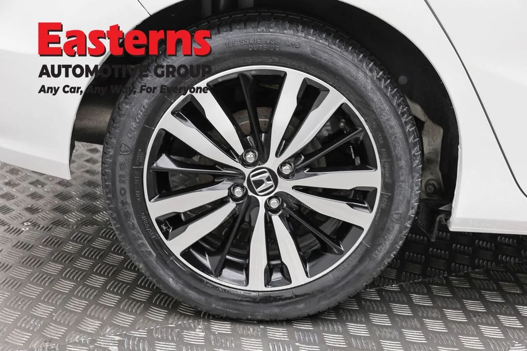 Used 2020 White Honda EX image 29