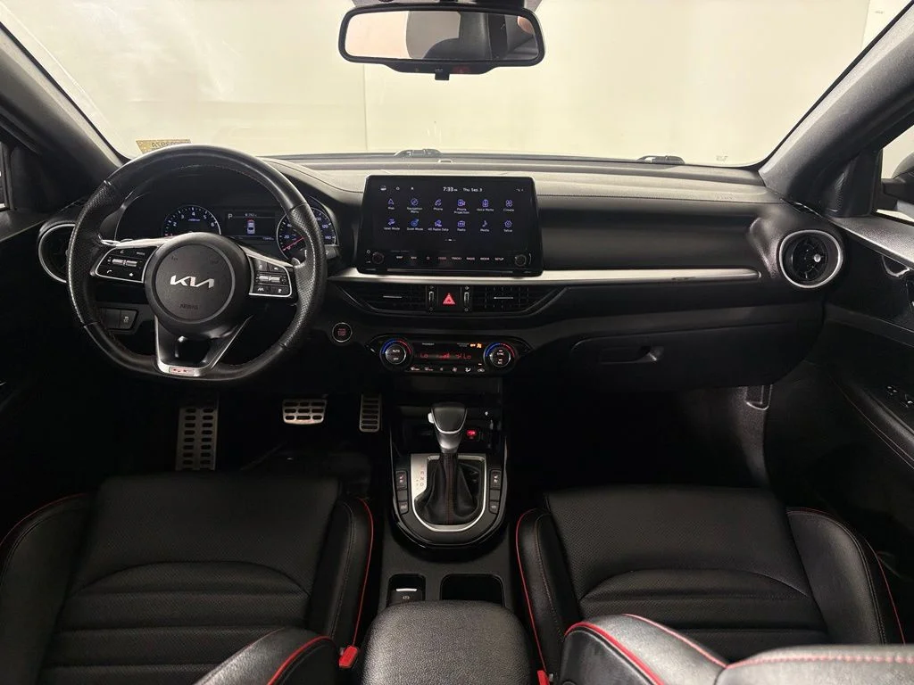 Used 2023 Black Kia GT image 41