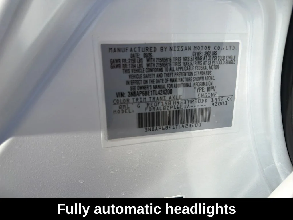 Used 2026 White Nissan S image 34