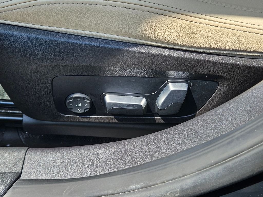 Certified Used 2023 Jet Black BMW 330i xDrive image 28