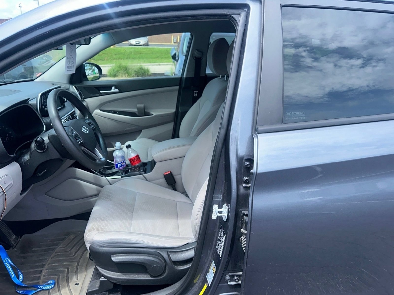 Used 2019 Coliseum Gray Hyundai SE image 4