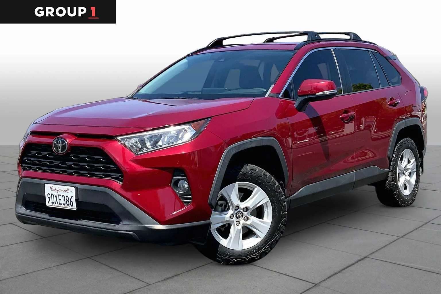 2019 Toyota RAV4 XLE FWD's photo