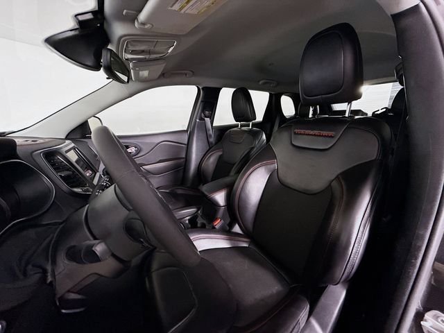 Used 2022 Gray Jeep Trailhawk image 22
