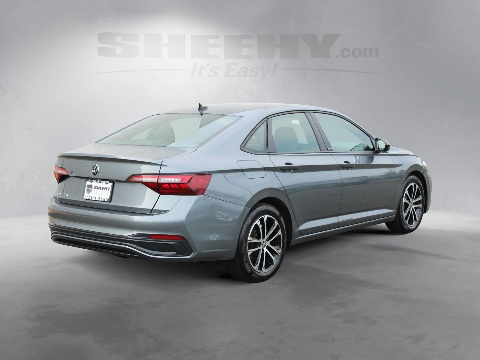 Used 2024 Gray Volkswagen 1.5T Sport image 13
