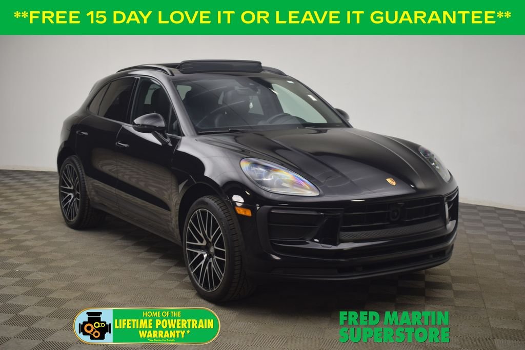 2022 Porsche Macan Base