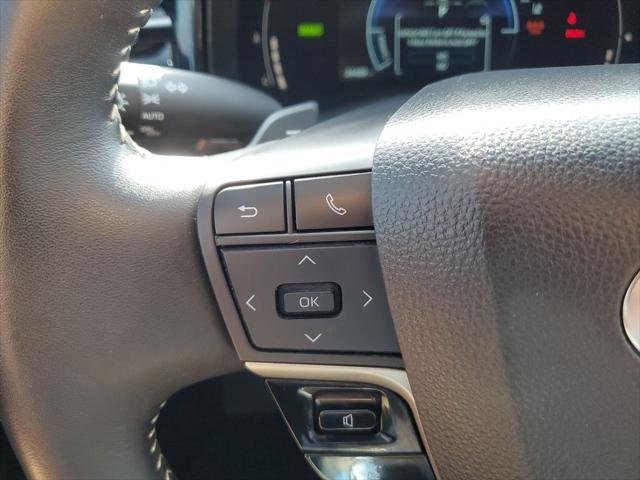 Certified Used 2025 ICE CAP Toyota  image 19