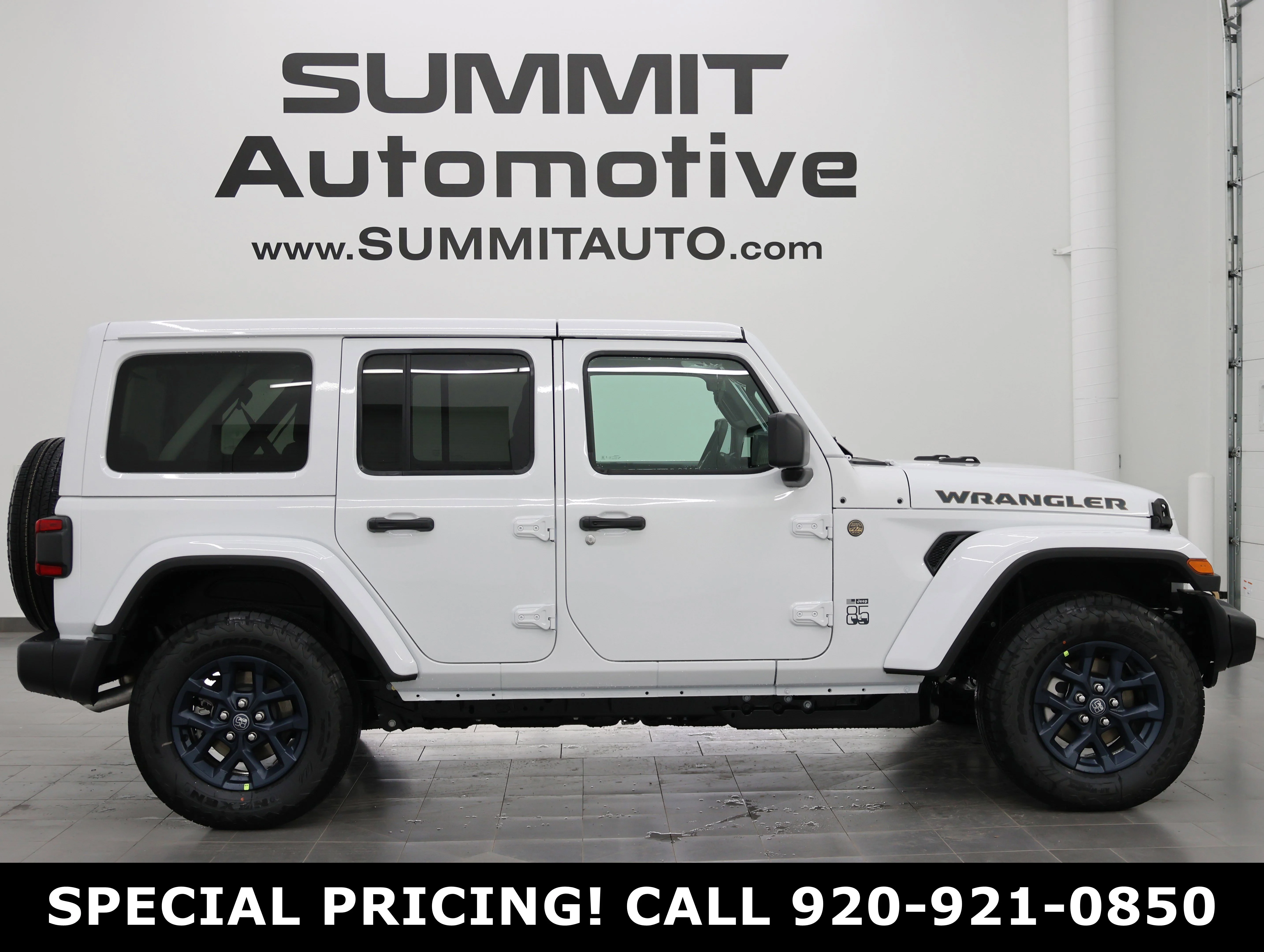 New 2026 Bright White Clear-Coat Exterior Paint Jeep 85th Anniversary Edition image 1