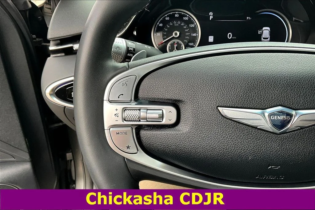 Used 2023 Gray Genesis 2.5T image 10