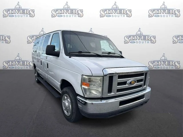 2008 Ford E-Series E-350 XLT Super Duty's photo