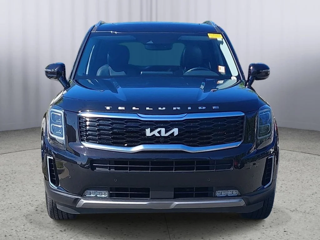 Used 2022 Black Kia SX image 8